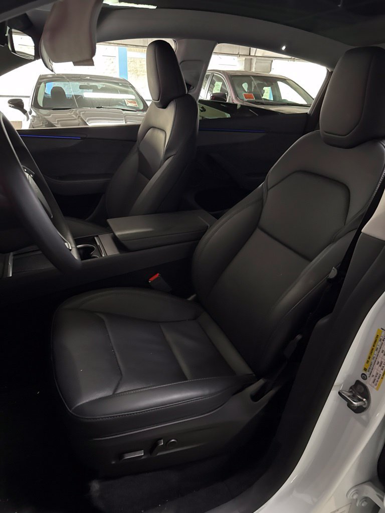 Used 2026  Tesla Long Range image 5