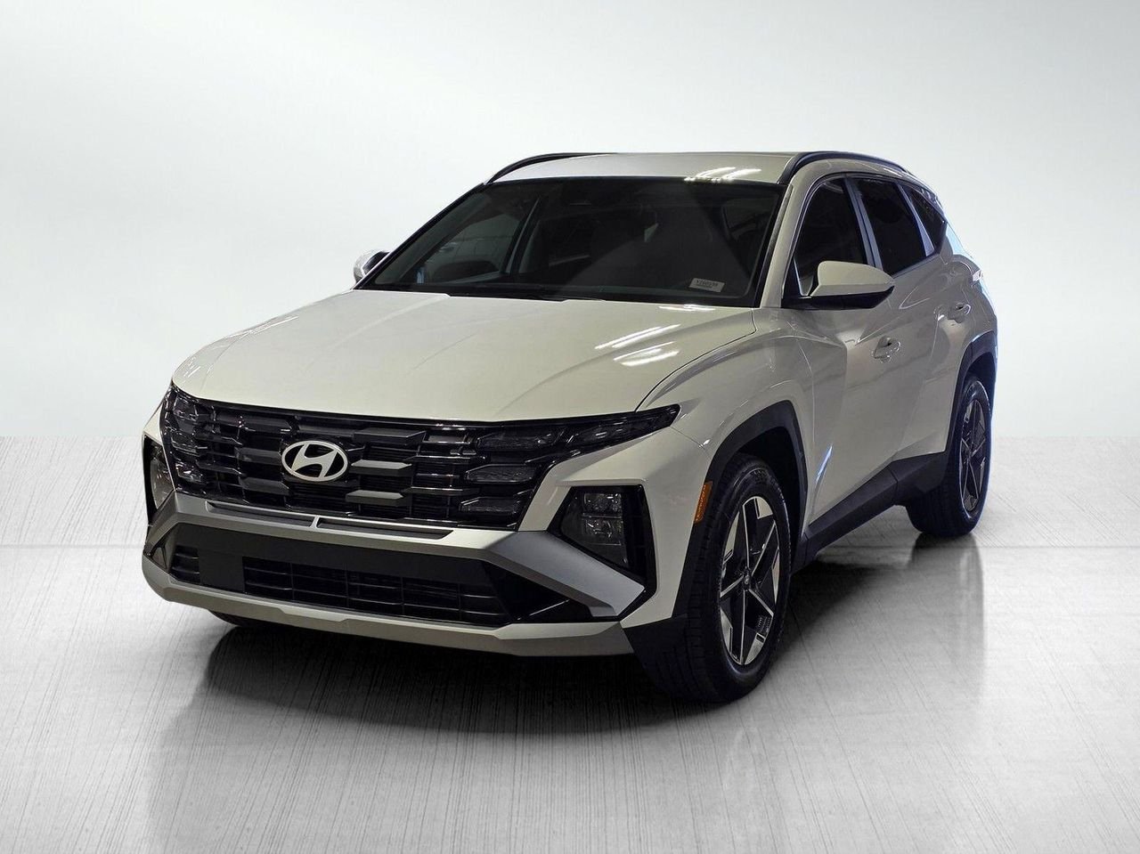 New 2026 White Pearl Hyundai SEL FWD image 3
