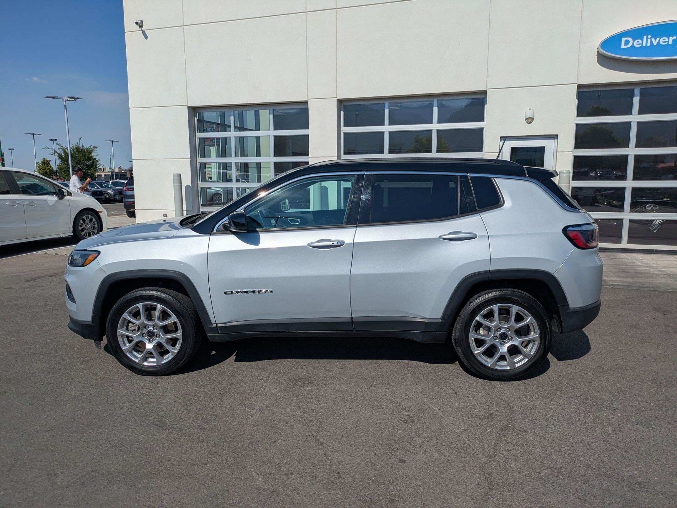 2025 Jeep Compass Limited - Photo 7