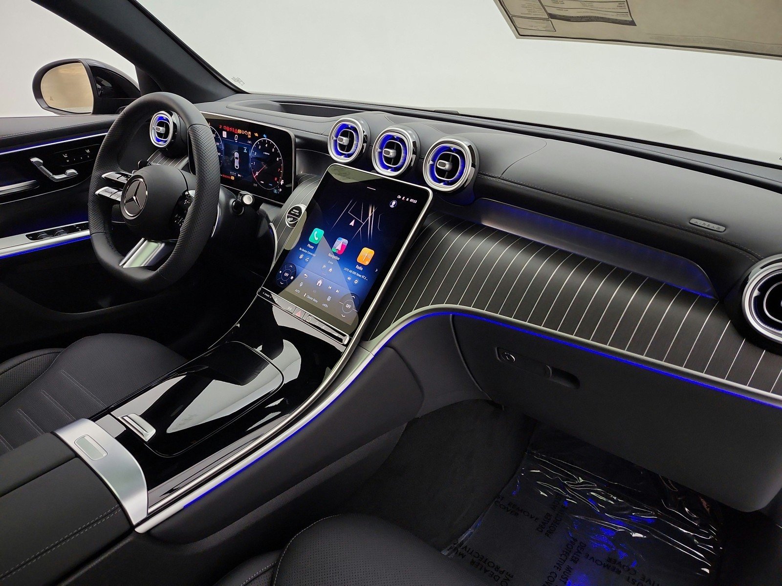 New 2026 MANUFAKTUR exclusive graphite grey magno Mercedes-Benz GLC 300 4MATIC® Coupe image 14