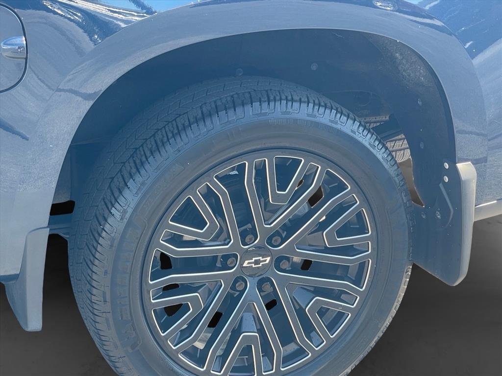 Used 2020 NORTHSKY BLUE METALLIC Chevrolet RST image 30