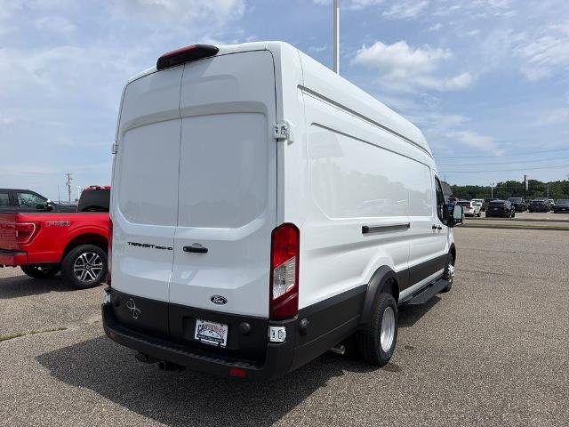 New 2026 Oxford White Ford Cargo Van image 50