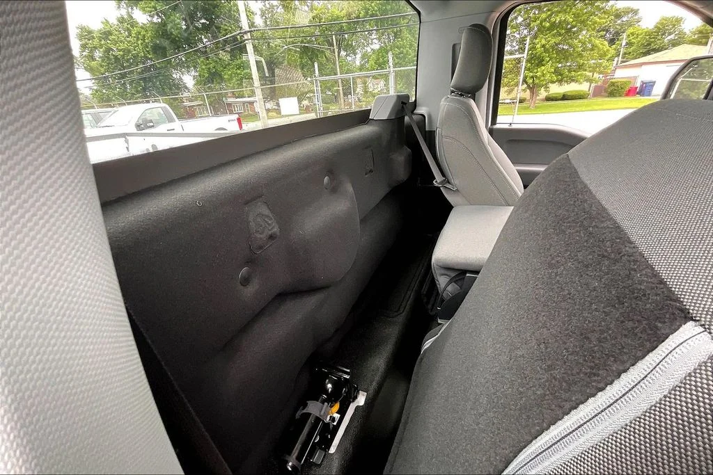 New 2026 Oxford White Ford F-250® XL image 26