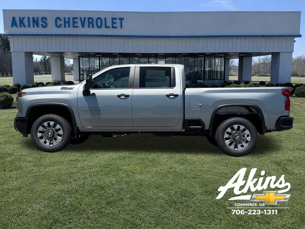 2026 Chevrolet Silverado HD Custom 4WD Crew Cab Standard Box's photo