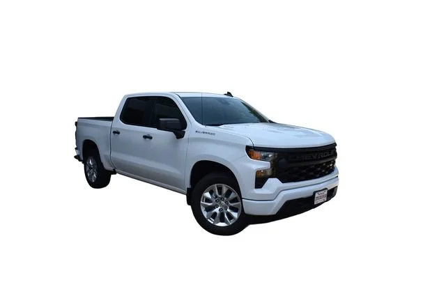 New 2026 Summit White Chevrolet Custom image 2