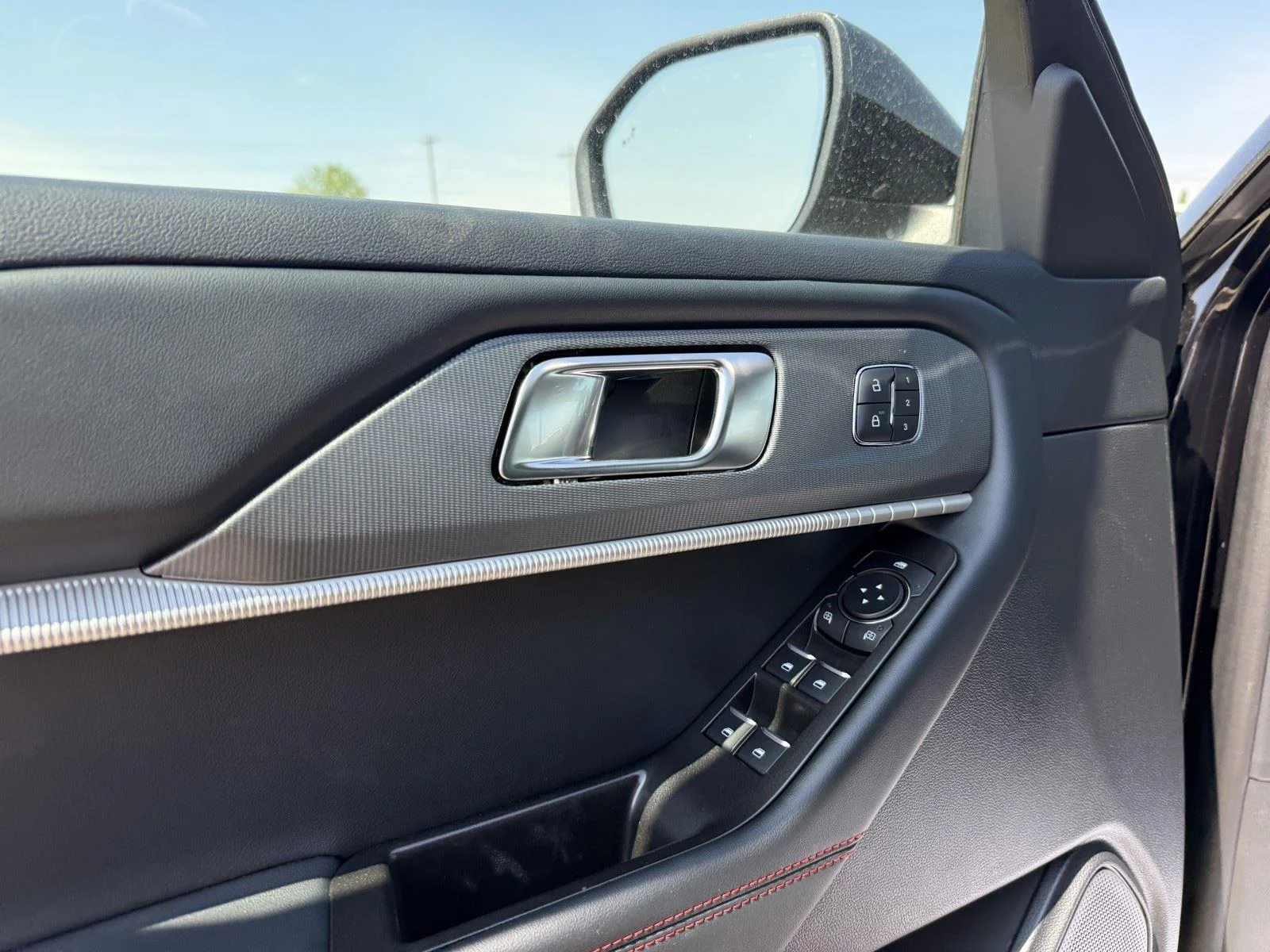 New 2026 Agate Black Metallic Ford ST-Line image 14
