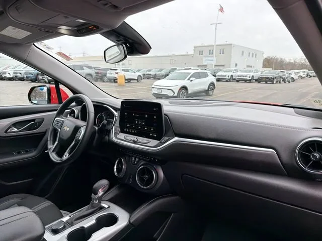 2025 Chevrolet Blazer 2LT - Photo 27