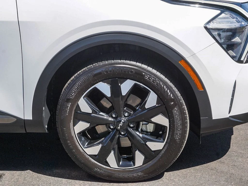 Certified Used 2023 White Kia X-Line image 10