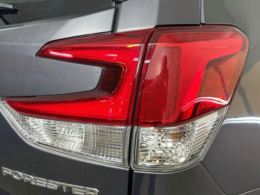 Used 2021 Gray Subaru Premium image 33