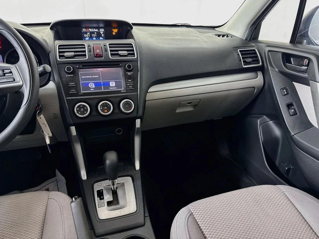 Used 2016 Blue Subaru 2.5i image 27