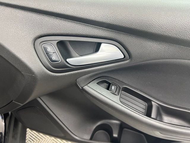 Used 2017 Black Ford SE image 24