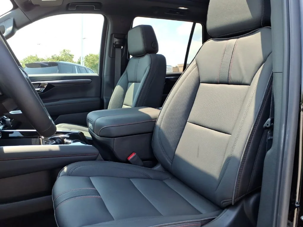 2026 Chevrolet Tahoe RST - Photo 22
