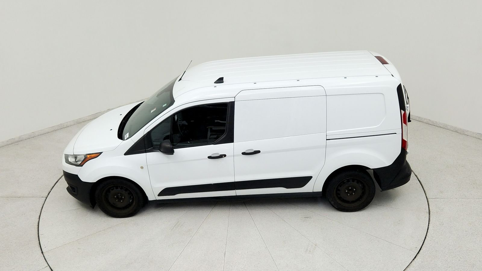 Used 2020 White Ford XL image 17