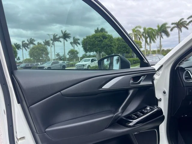 Used 2020 White Mazda Touring image 14