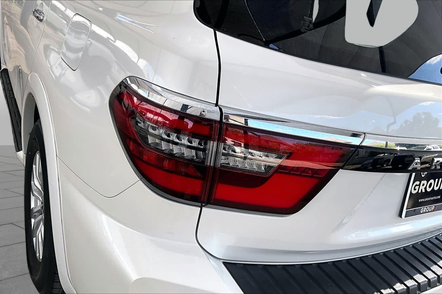 Certified Used 2023 Aspen White Tricoat Nissan SV image 28