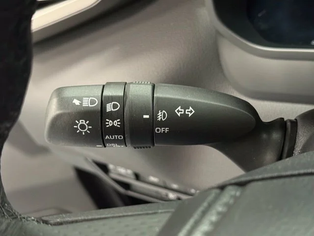 Used 2025  Toyota Limited image 17