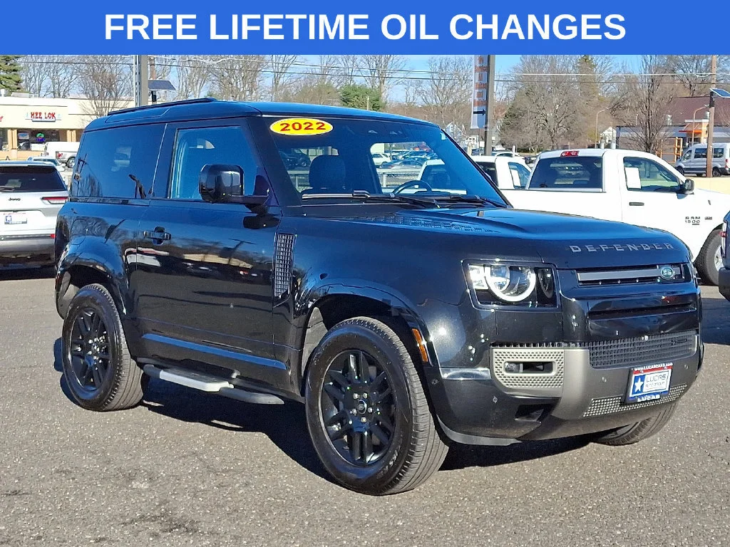 Used 2022  Land Rover X-Dynamic S image 1