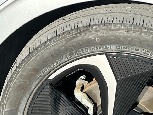 Used 2023 Steel Kia GT-Line image 6