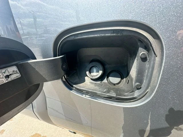 Used 2020 Gray Chevrolet Custom image 43