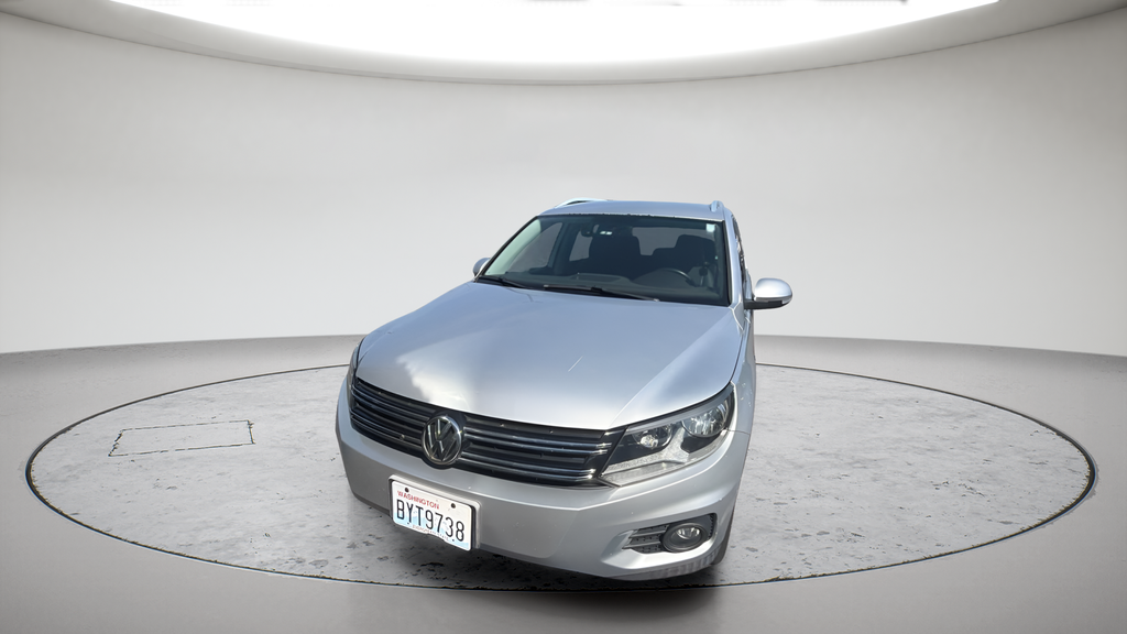 Used 2012 Silver Volkswagen SE image 7