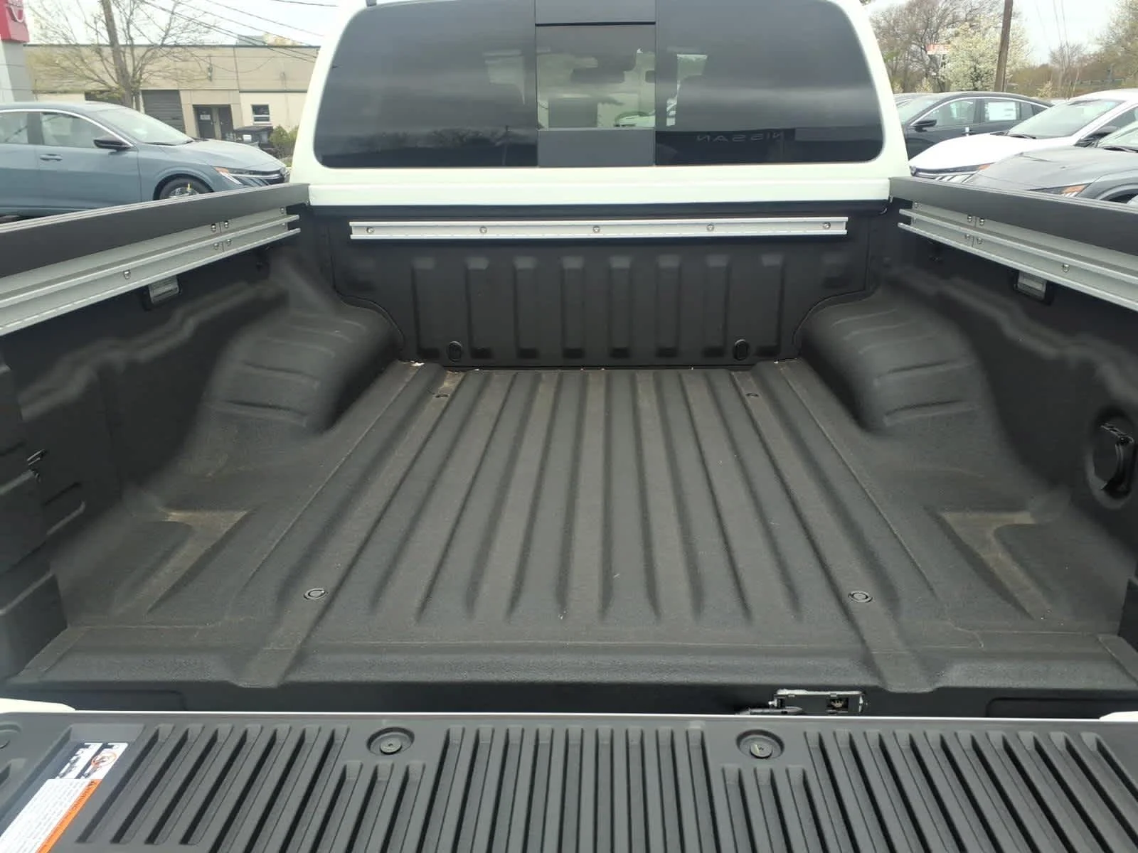 2026 Nissan Frontier SV - Photo 8