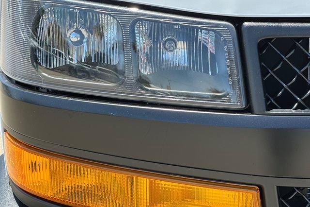 2025 Chevrolet Express Cargo Work Van - Photo 31