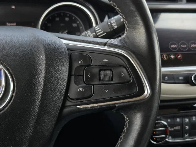Used 2021 White Buick Select image 20