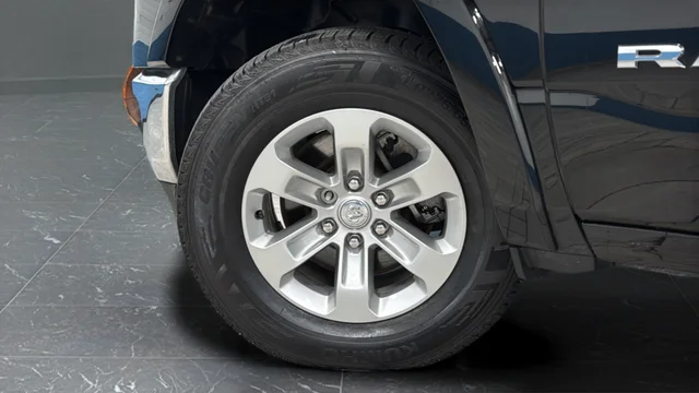 Used 2022 Diamond Black Ram Laramie image 38