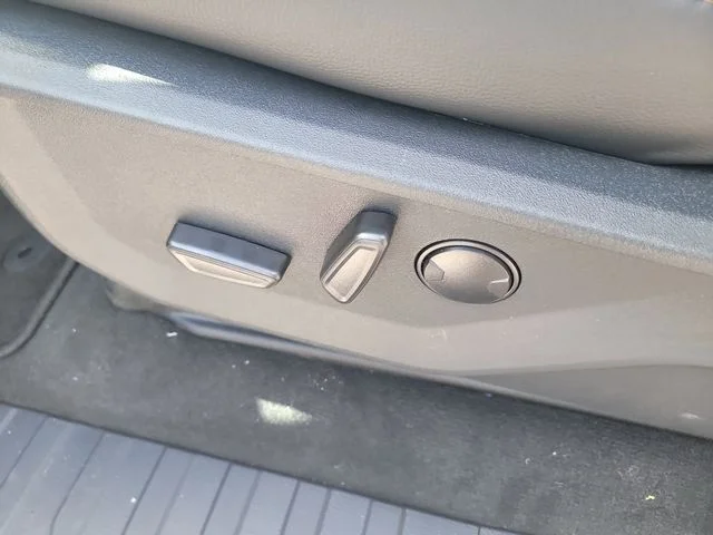 New 2026 Avalanche Ford Lariat image 21