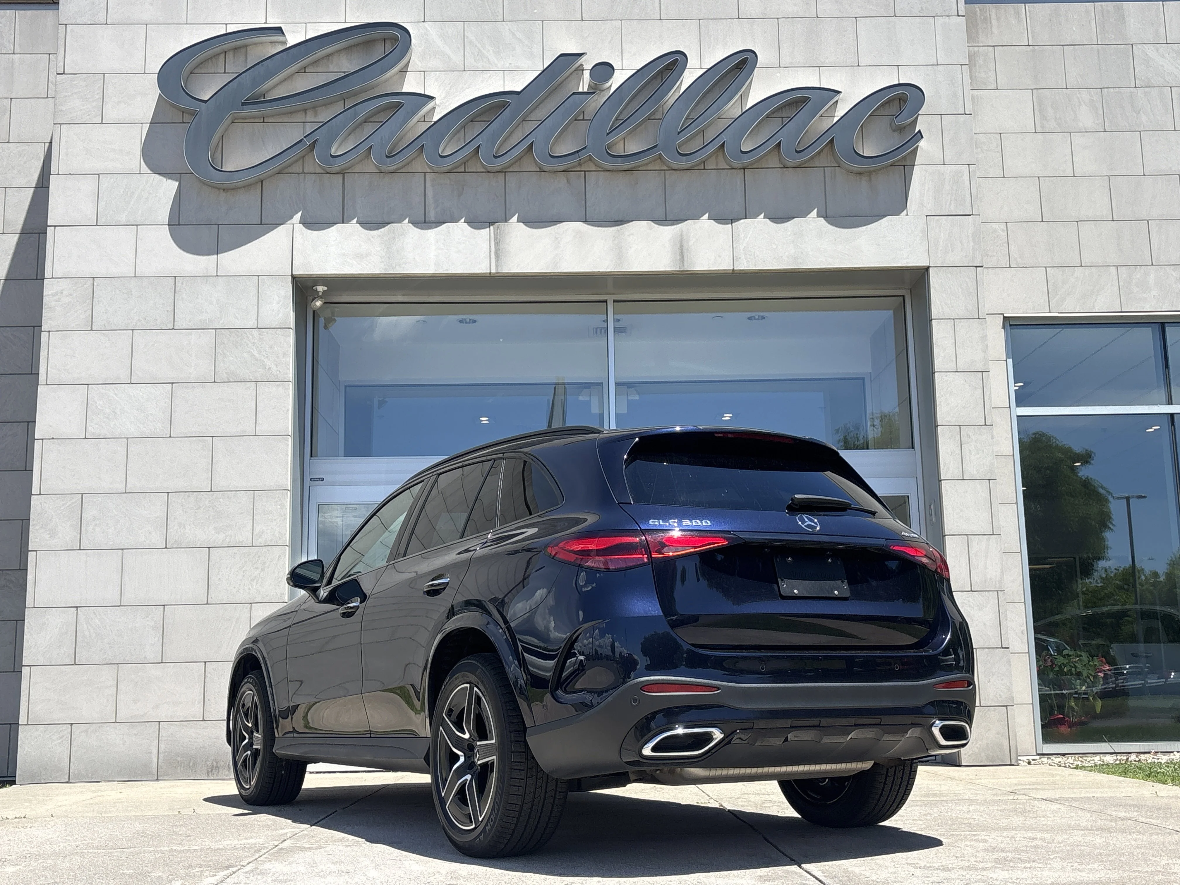 Used 2023 Black Mercedes-Benz GLC 300 image 8