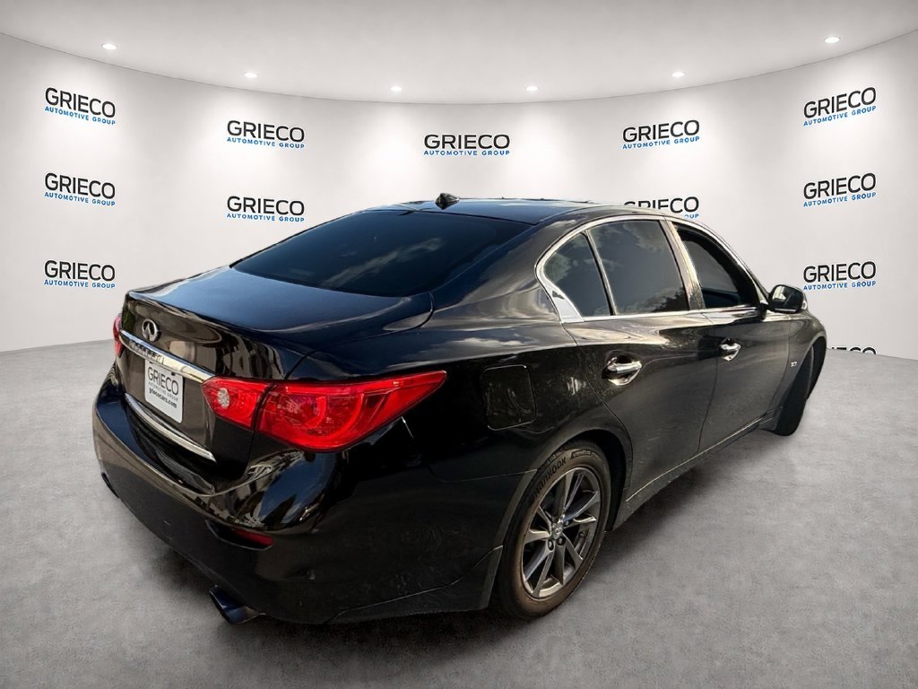 Used 2017 Black INFINITI 3.0t Signature Edition image 7