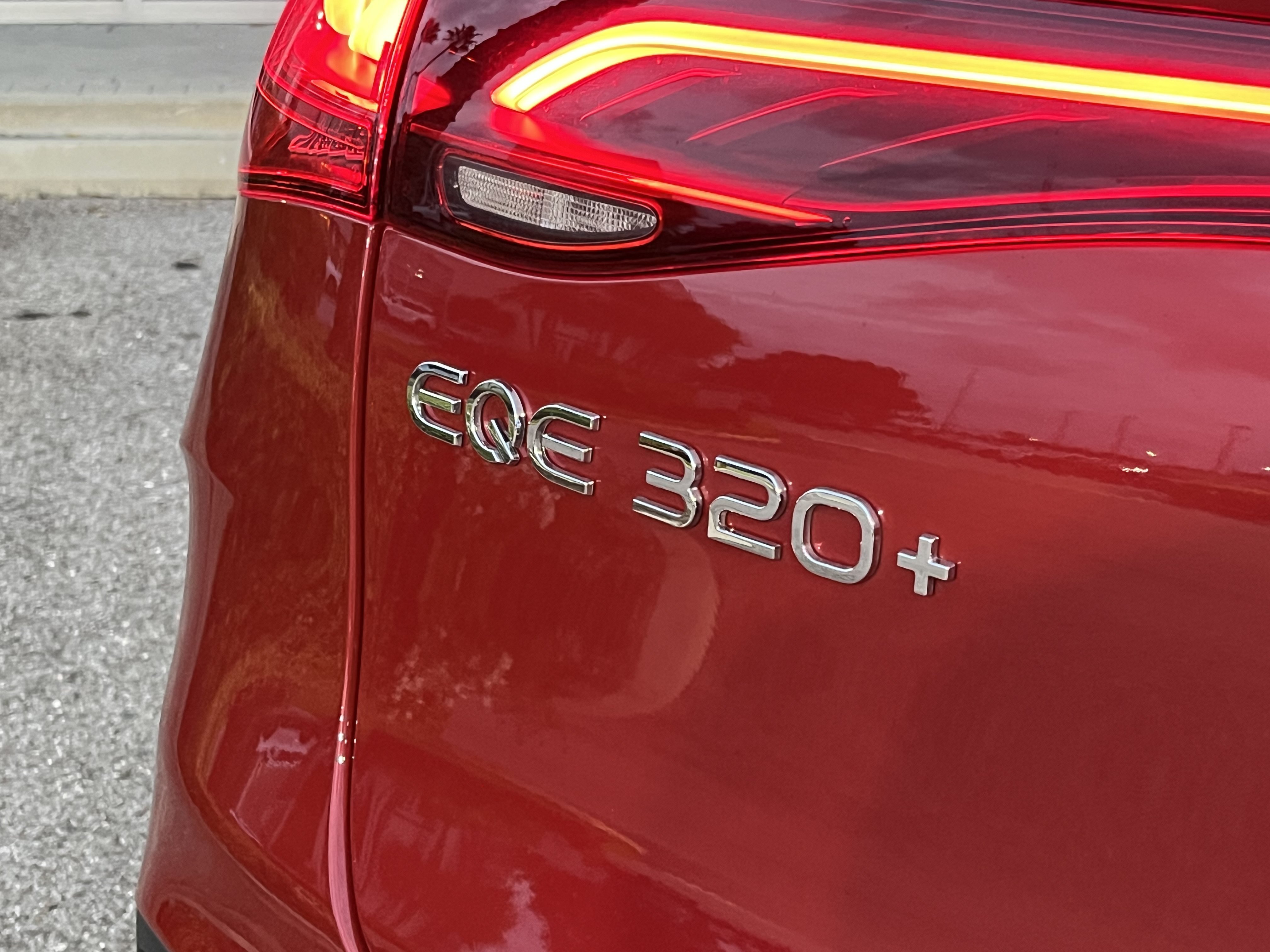 New 2026 PATAGONIA RED Mercedes-Benz EQE 320+ image 6