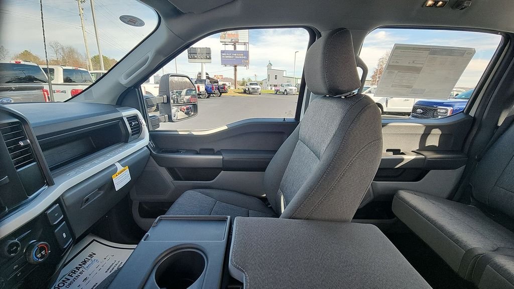 New 2026 Oxford White Ford F-250® XL image 11