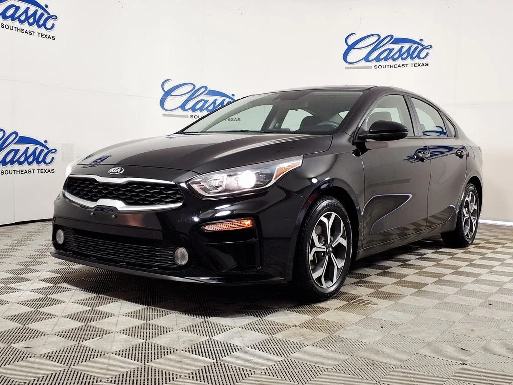 Certified Used 2021 Black Kia LXS image 5