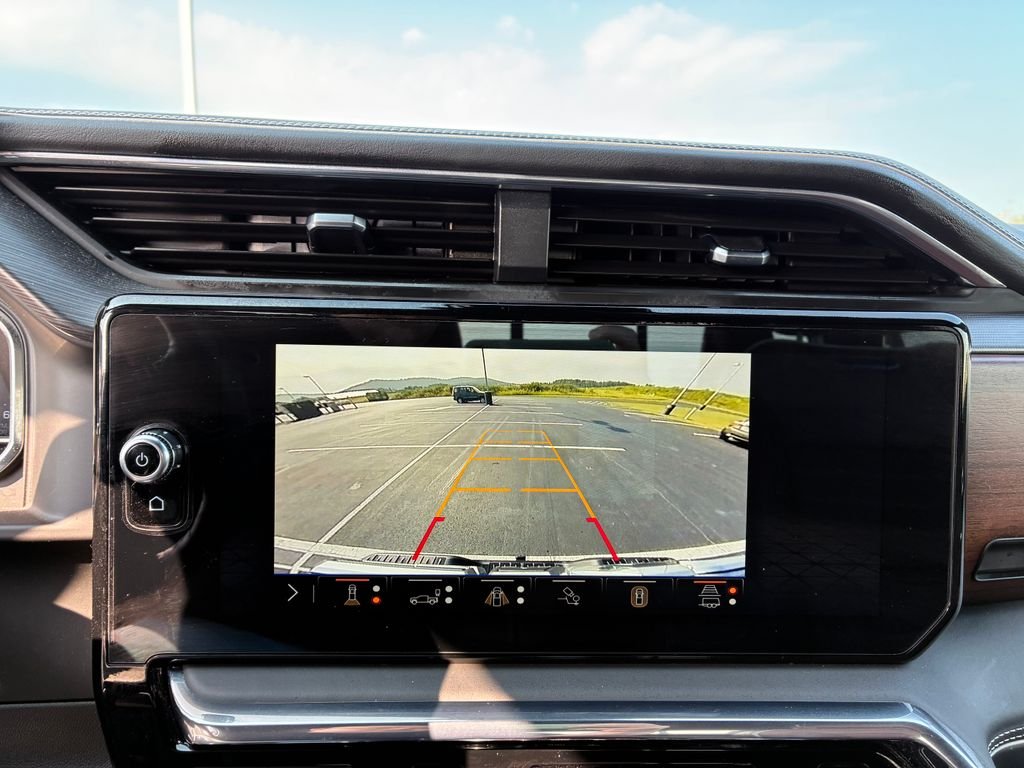 Used 2025 Black GMC Denali Ultimate image 14
