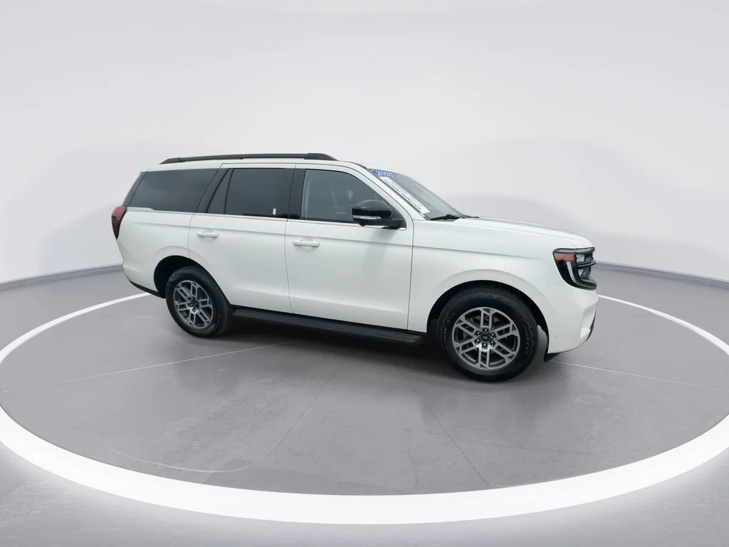 Used 2025 White Ford Active image 2