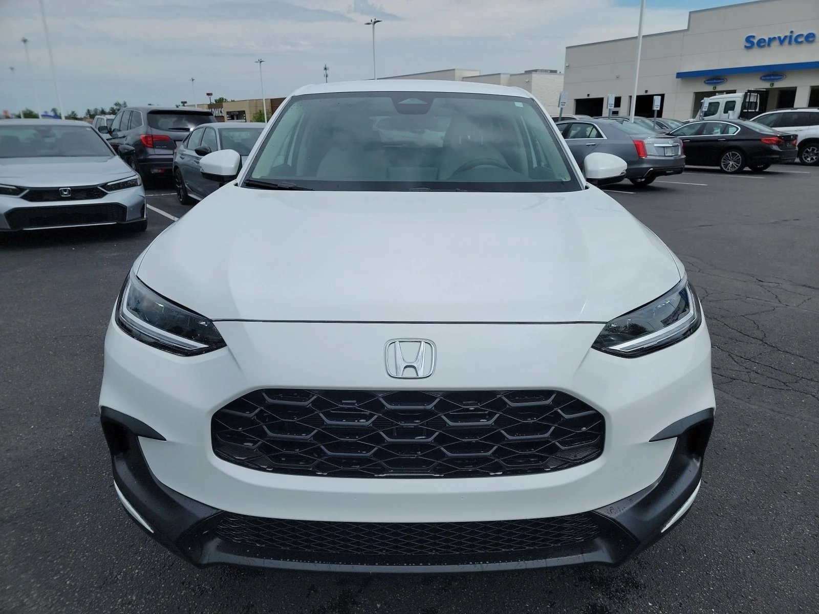 New 2027 Platinum White Pearl Honda LX image 2