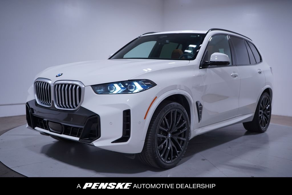 Used 2026 Alpine White BMW sDrive40i image 1