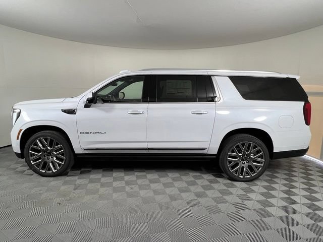 New 2026 Glacier White Tricoat GMC Denali Ultimate image 4