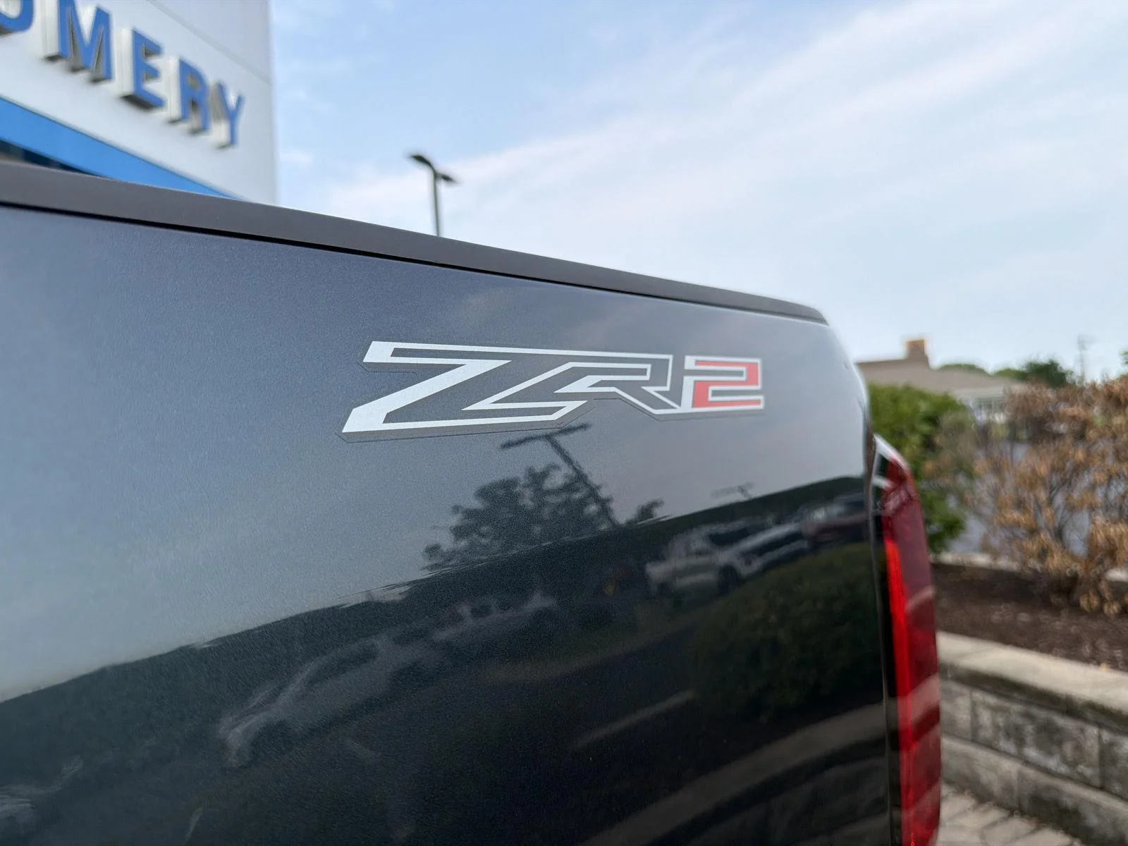 Used 2019 SHADOW GRAY METALLIC Chevrolet 4WD ZR2 image 11