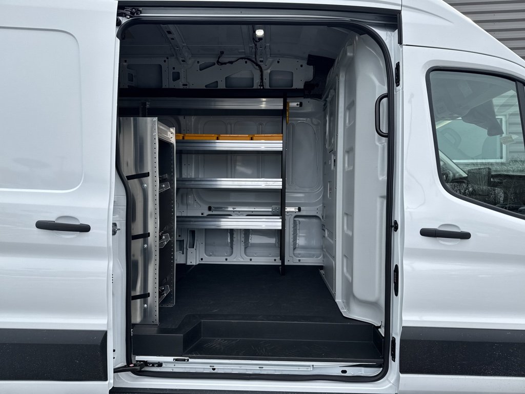 New 2026 Oxford White Ford Base w/9,950 lb. GVWR image 6