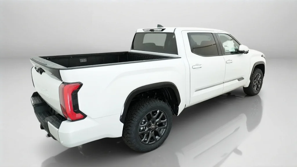 New 2026 Wind Chill Pearl Toyota Platinum image 9