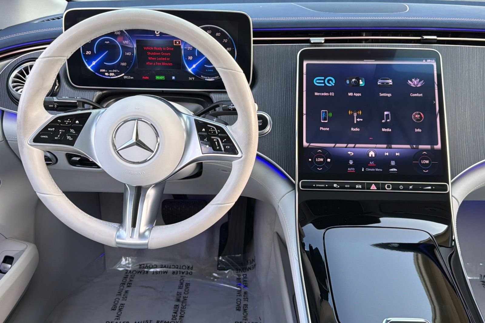 Used 2023 Blue Mercedes-Benz 500 Sedan image 27