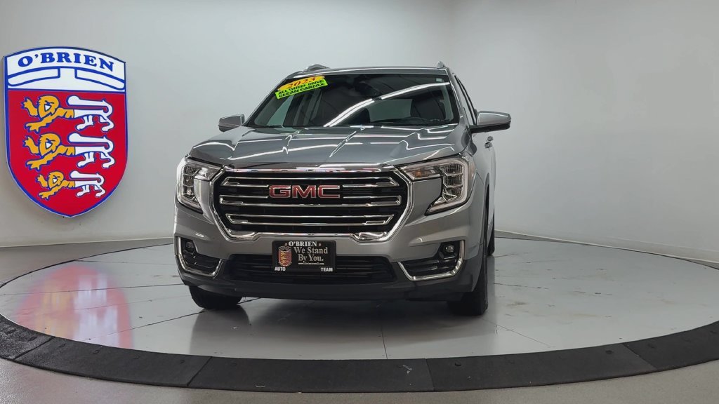 Used 2023 Sterling Metallic GMC SLT image 9
