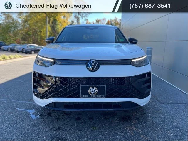 New 2026 White Volkswagen 2.0T SE R-Line Black image 11