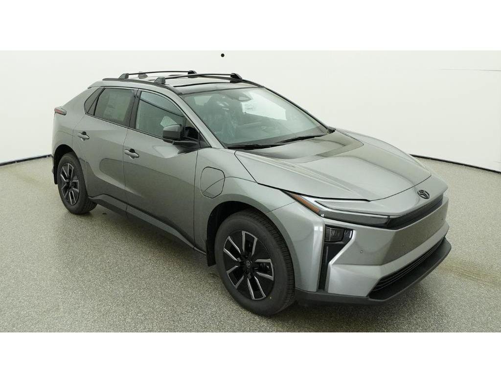 New 2026 Heavy Metal Toyota XLE image 13