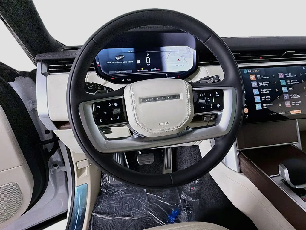 New 2027 Fuji White Land Rover SE image 11