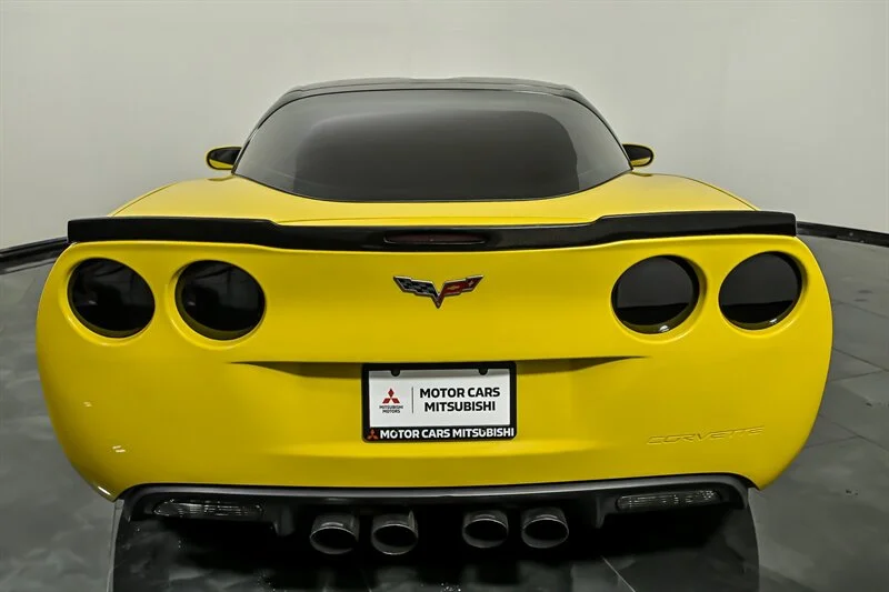 Used 2006 Velocity Yellow Tintcoat Chevrolet Z06 image 8