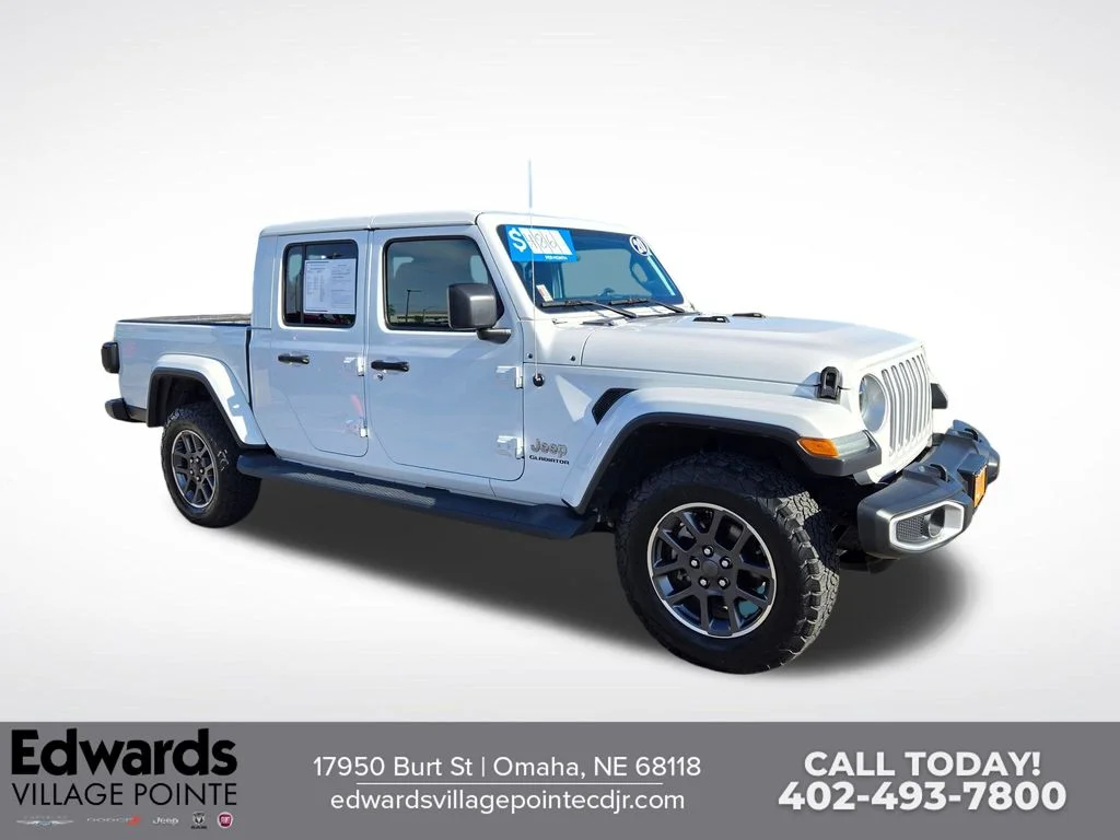 2020 Jeep Gladiator Overland's photo