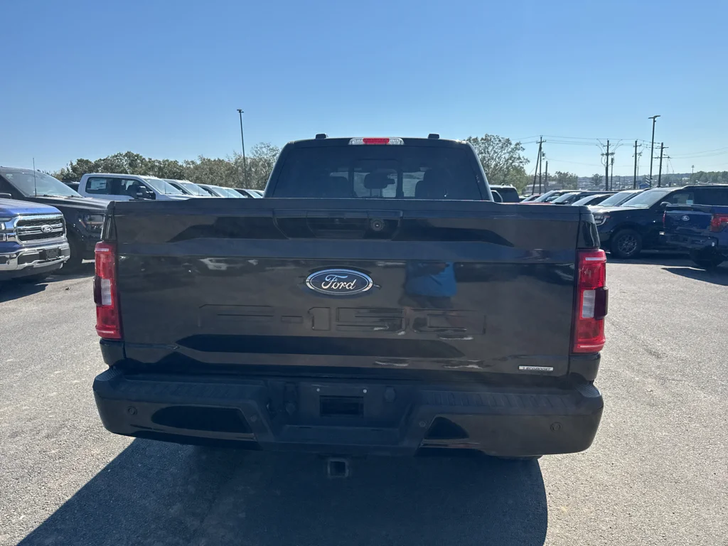 Used 2022 Agate Black Metallic Ford XLT image 6